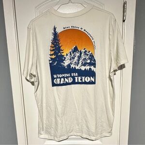 Old Navy White Graphic Tee